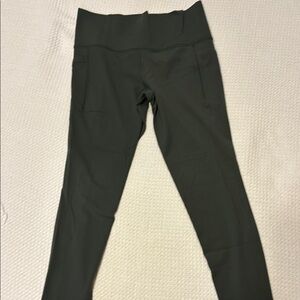 Dark Green High-Waisted Leggings